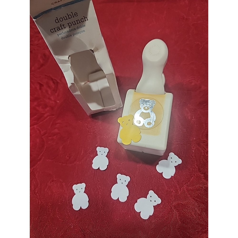 Martha Stewart Crafts Embossed Teddy Bear Paper Punch